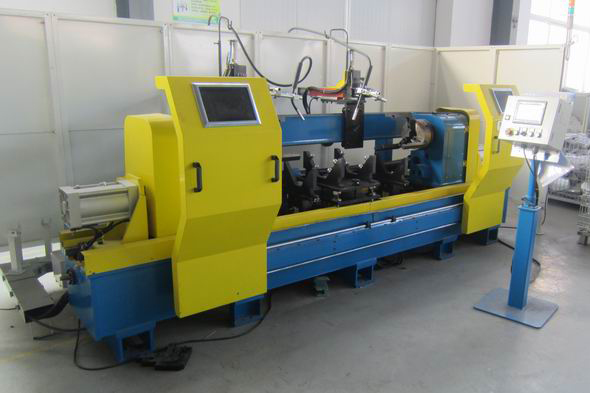 筒式SCR雙環(huán)縫焊接專機